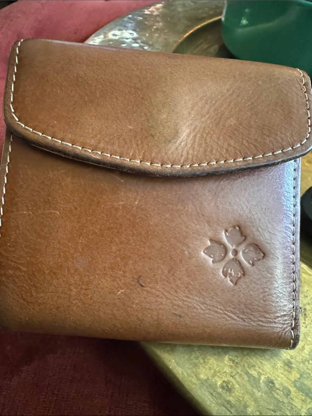 Patricia Nash Leather Reiti Bifold Wallet With Kiss Lock Frame Pocket